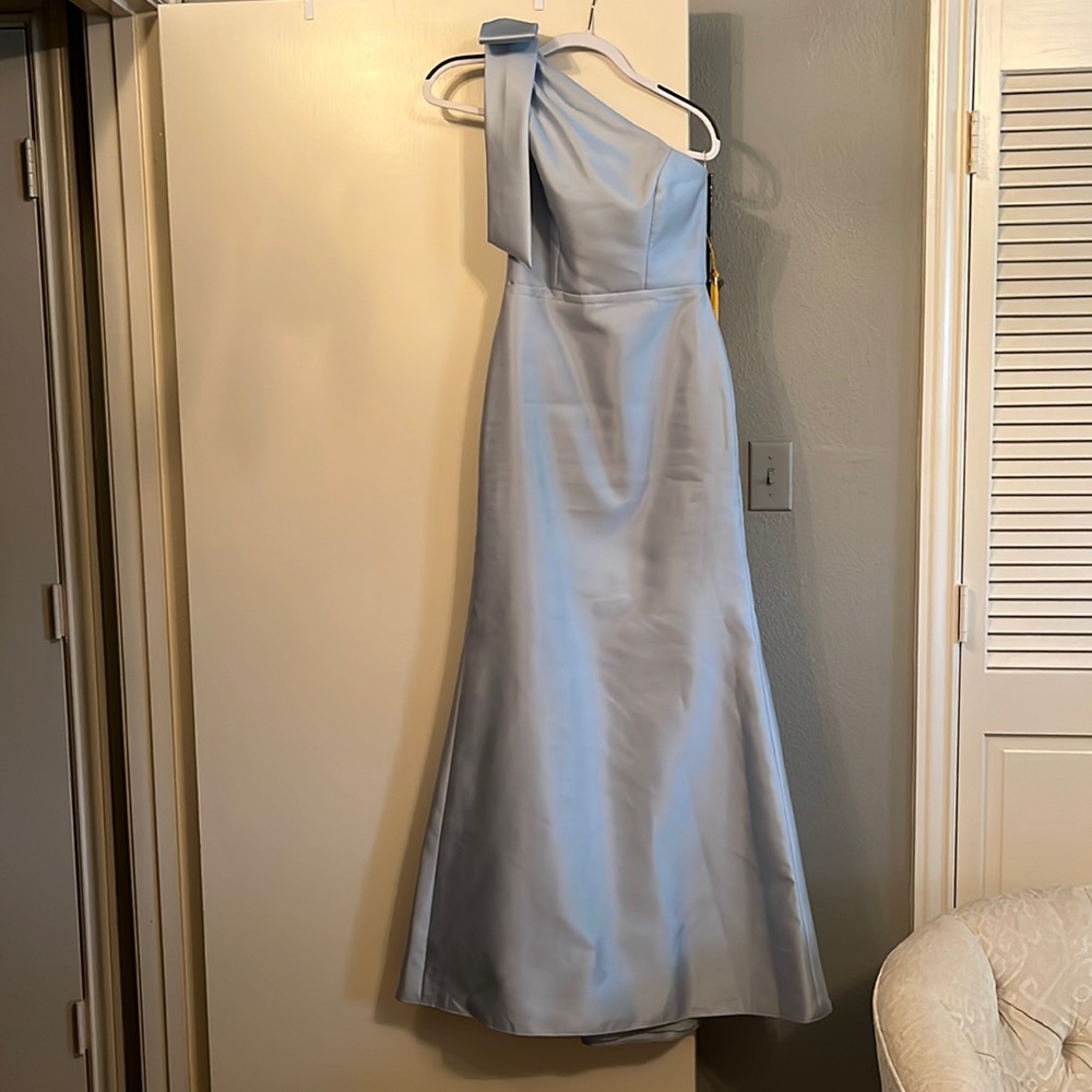 Alfred Sung evening dress